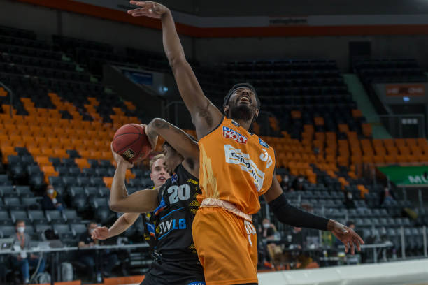 对手面前 对手面前