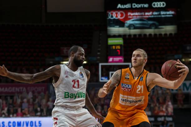 壕无人性 壕无人性