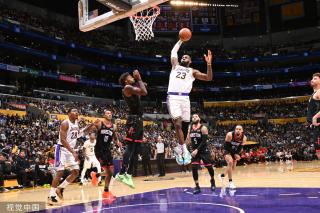 他在比赛中 他在比赛中